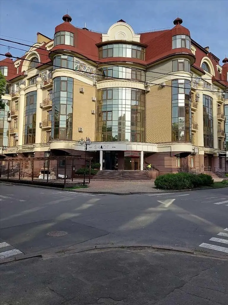 Квартира · 2 кімнати — Центр