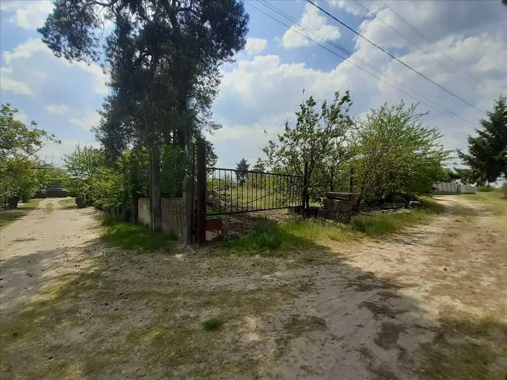 Ділянка — Зінці