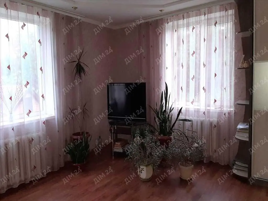 Будинок — Тахтаулове