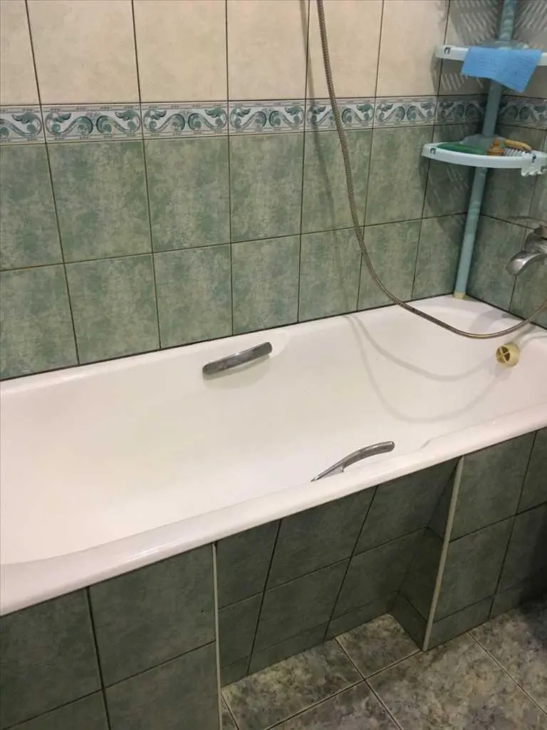 Квартира · 3 кімнати — Центр