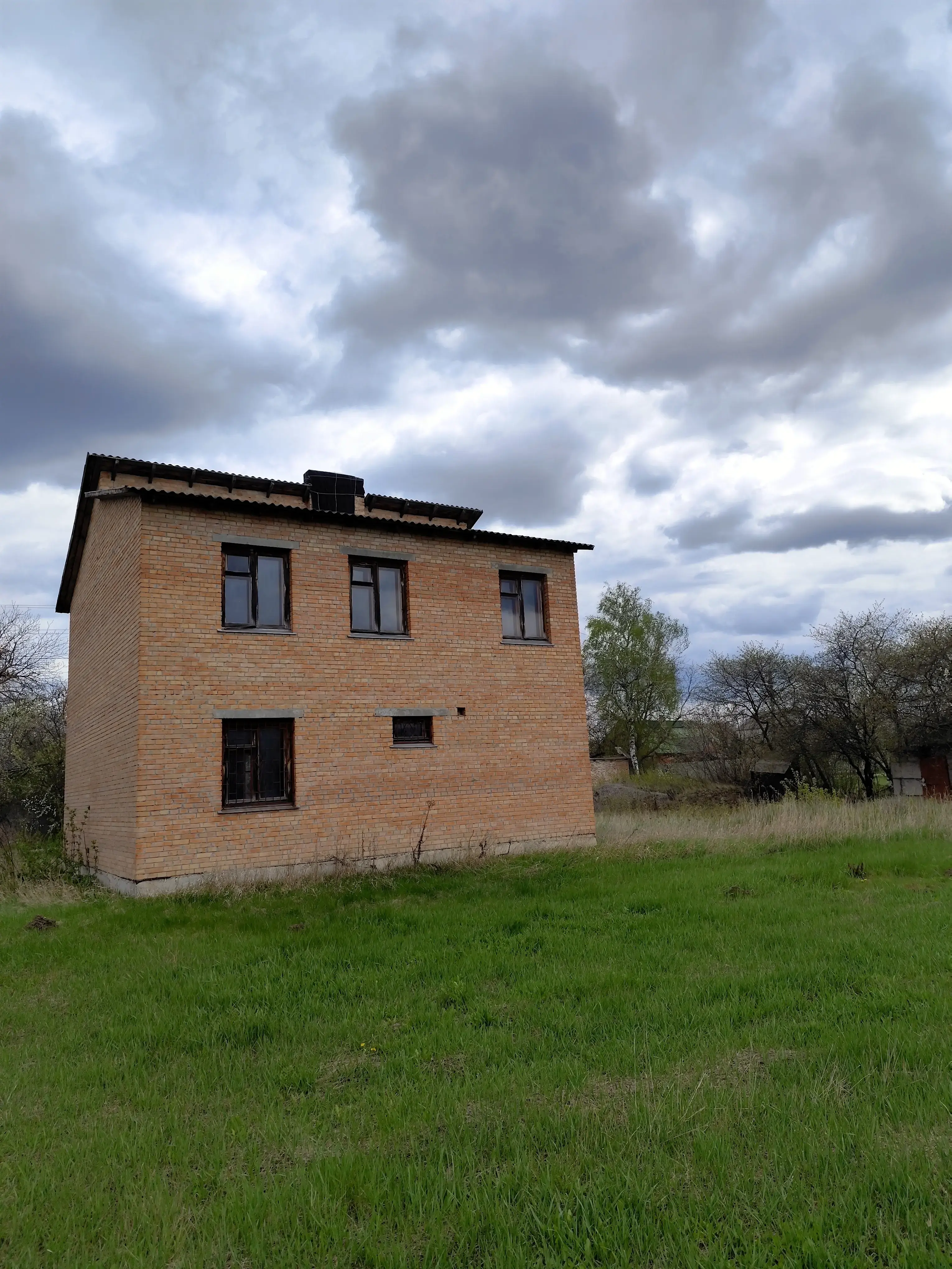 Будинок — Мачухи