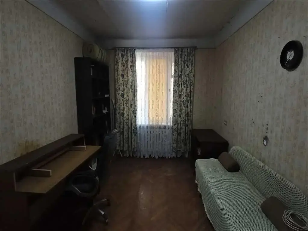 Квартира · 2 кімнати — Центр