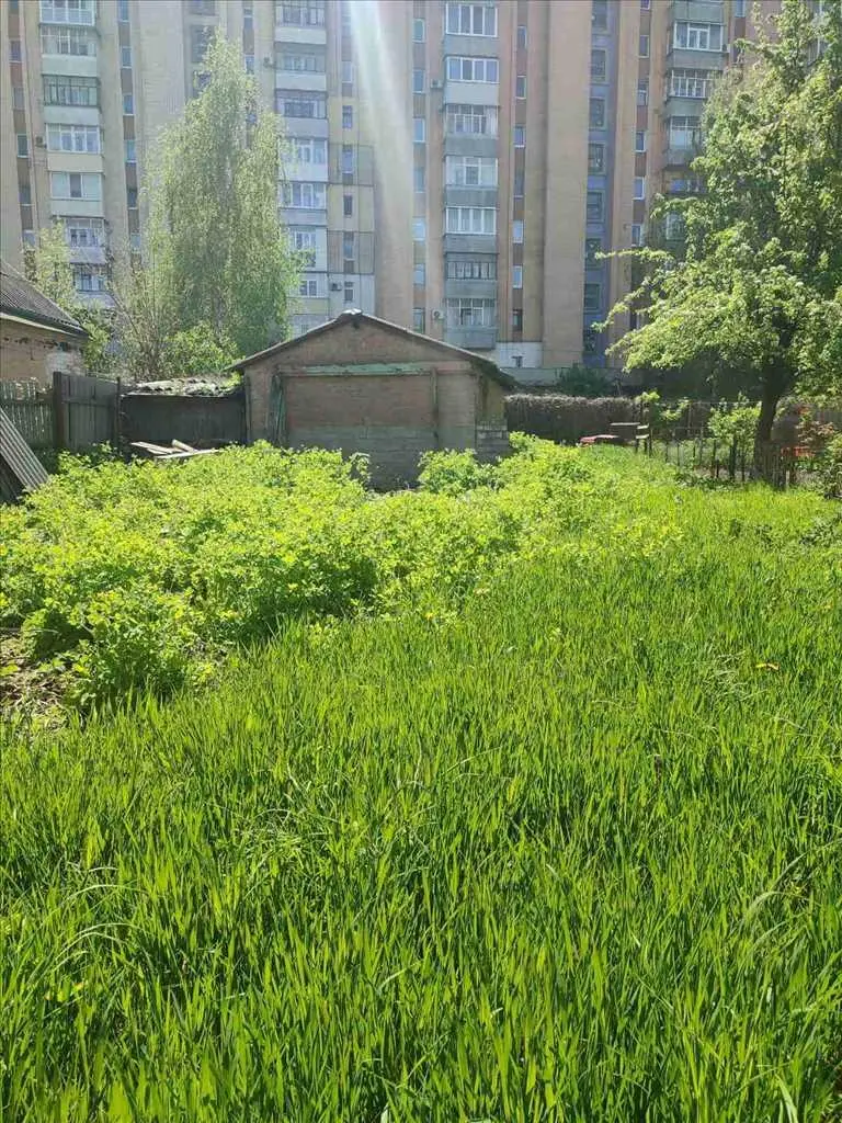 Ділянка — Алмазний