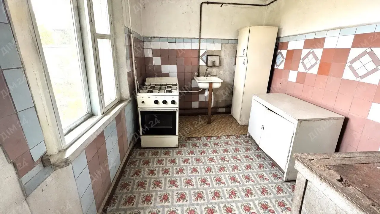 Будинок — .Новосанжарський р-н