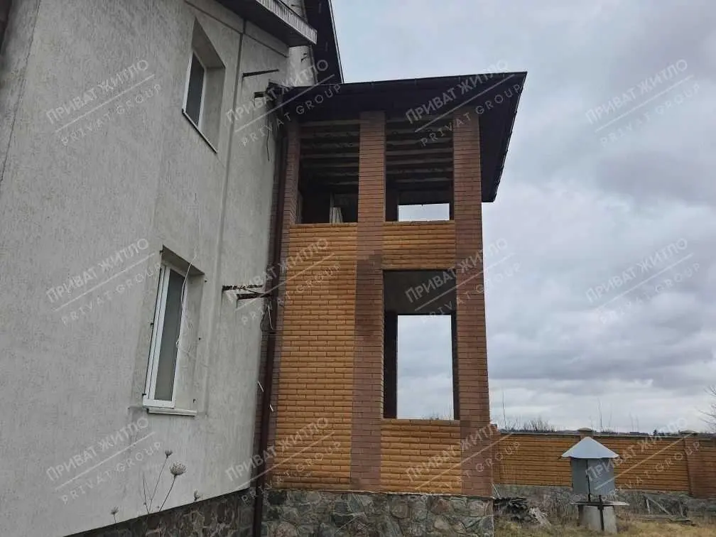 Будинок — Гожули