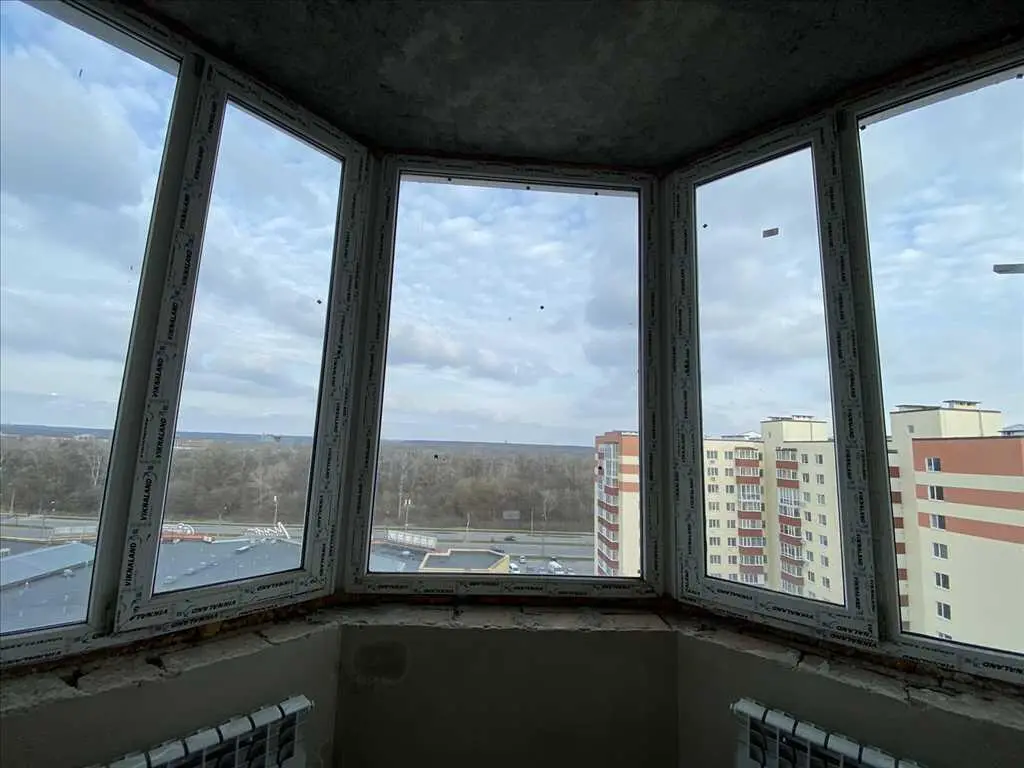 Квартира · 3 кімнати — Левада