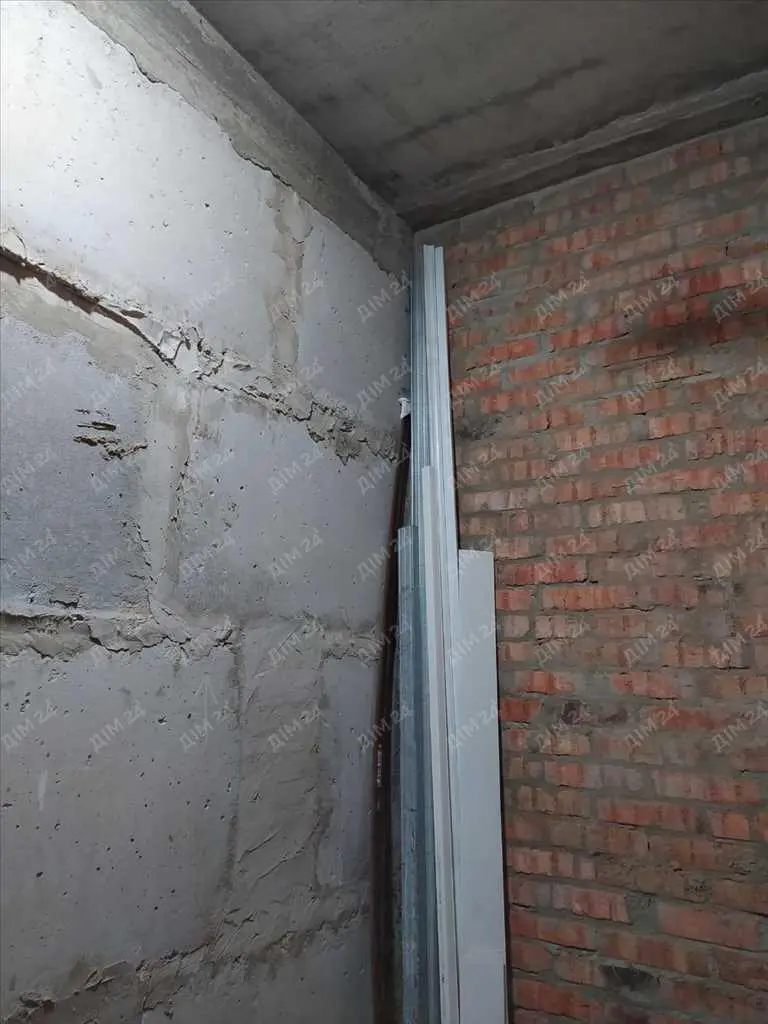 Комерція — Центр