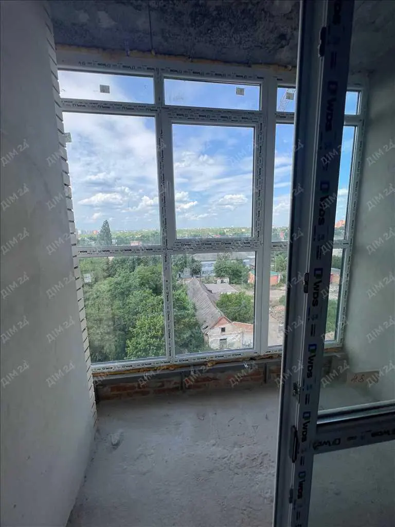 Квартира · 3 кімнати — Алмазний