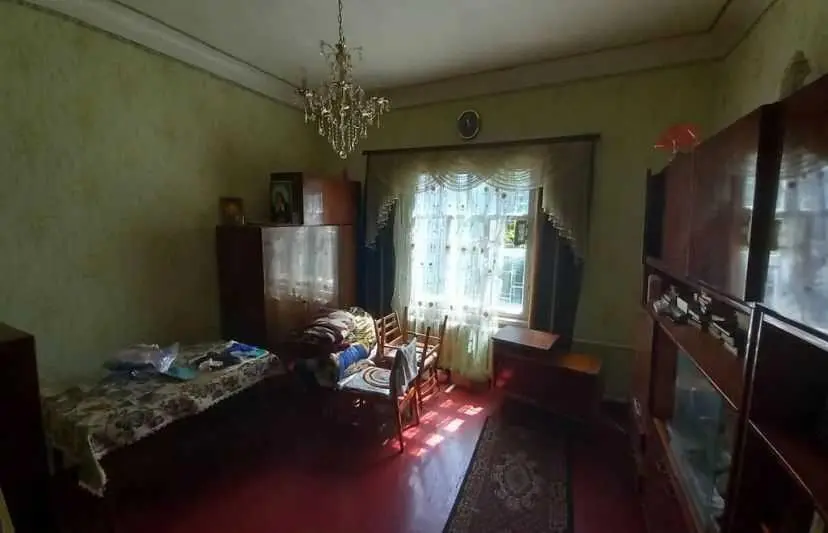 Квартира · 3 кімнати