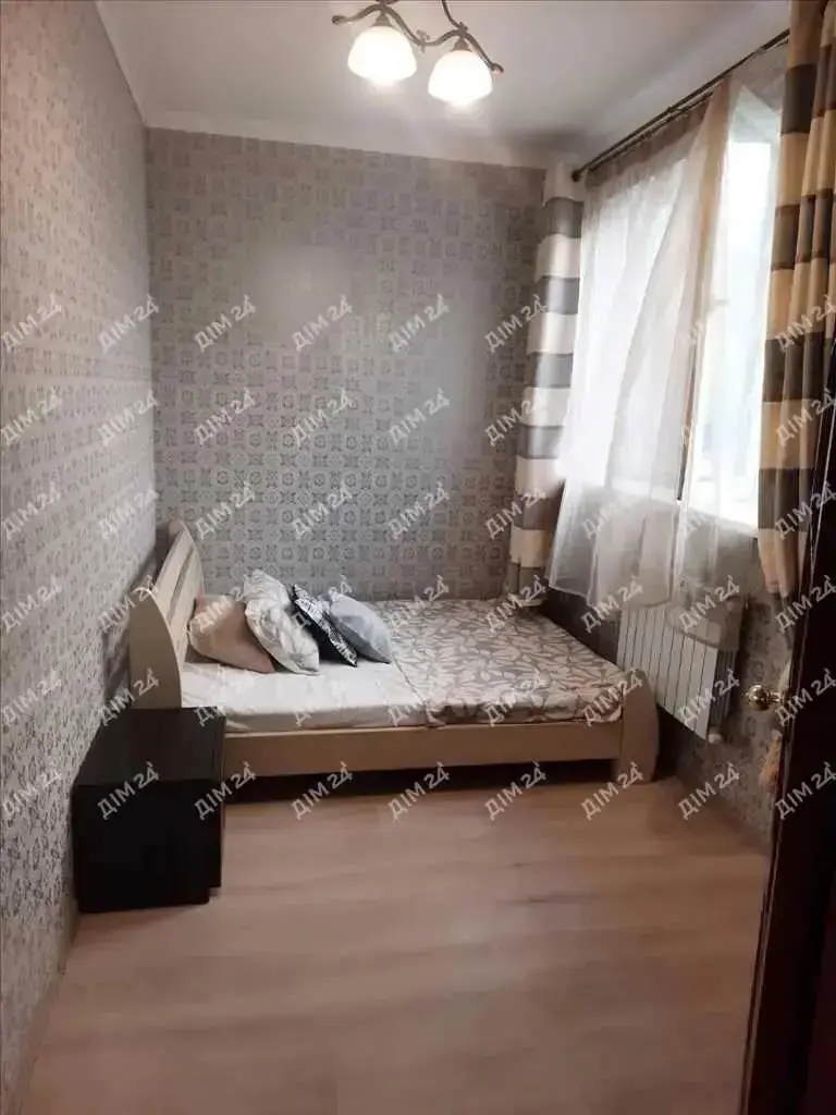 Квартира · 2 кімнати — Зигіна