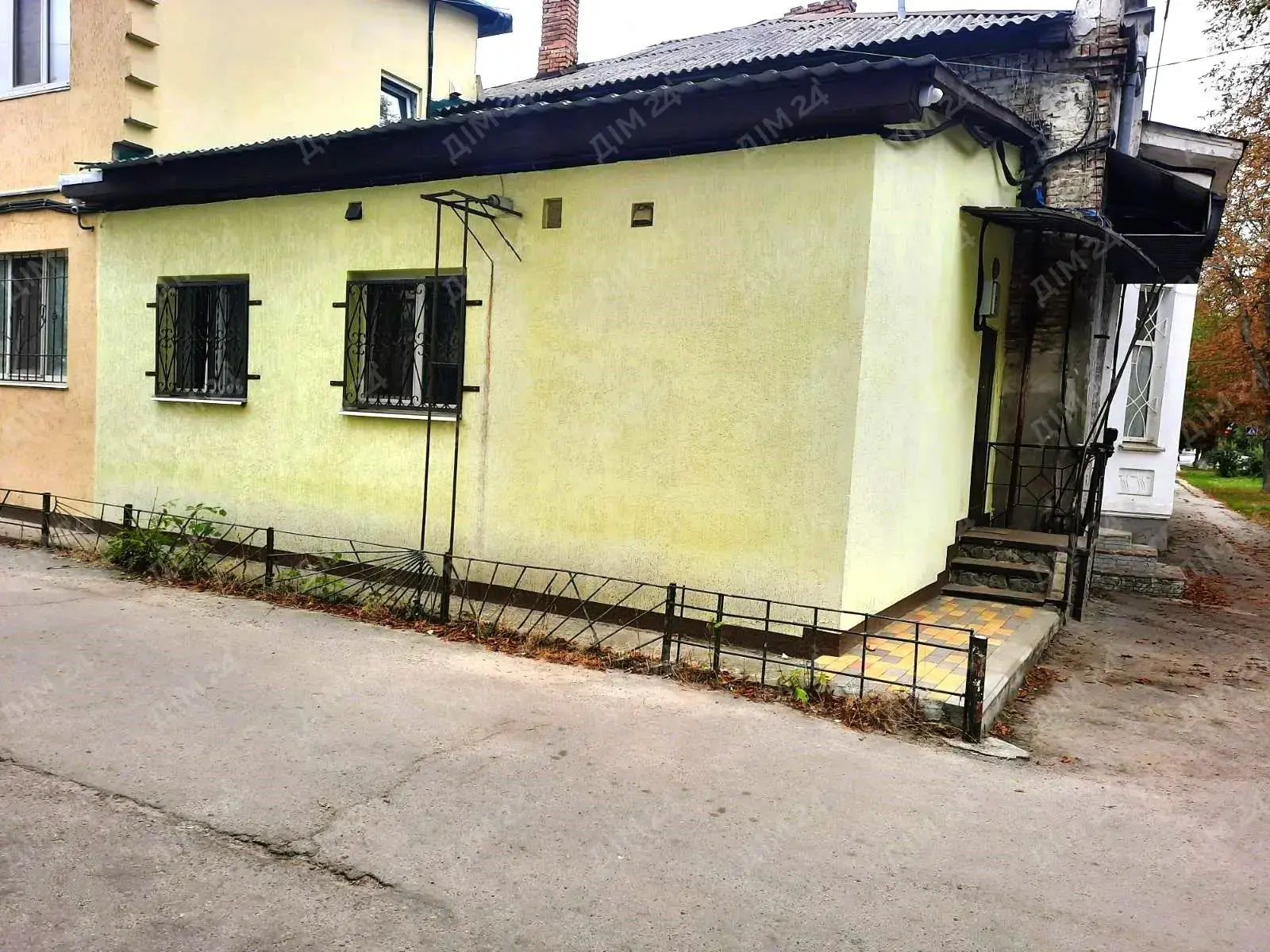 Квартира · 3 кімнати