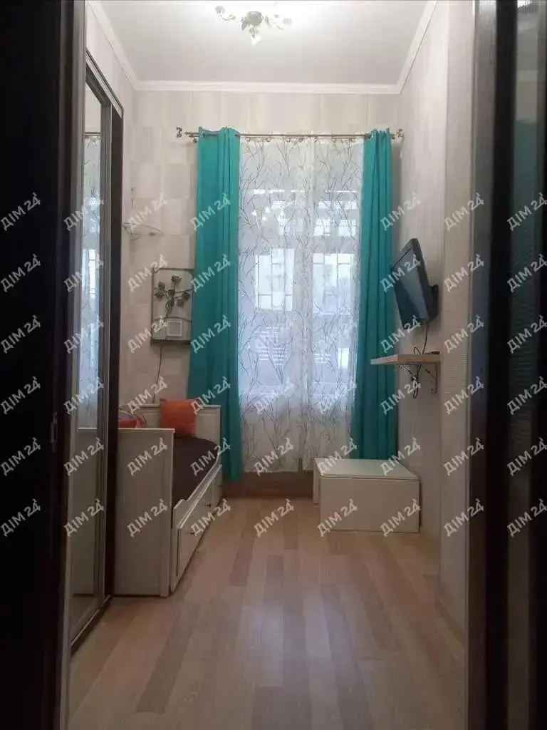 Квартира · 3 кімнати