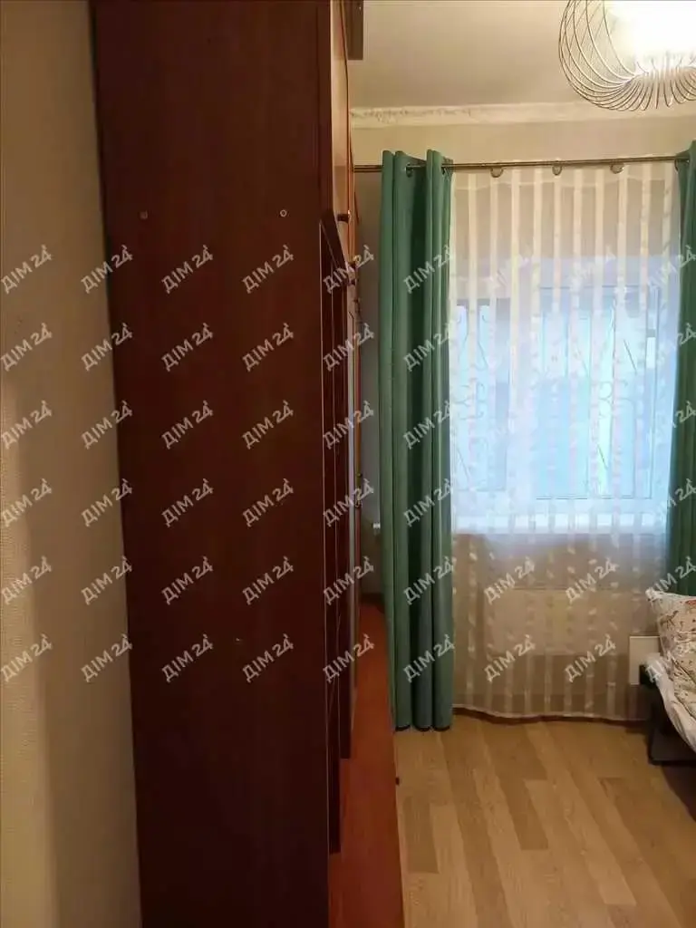 Квартира · 3 кімнати