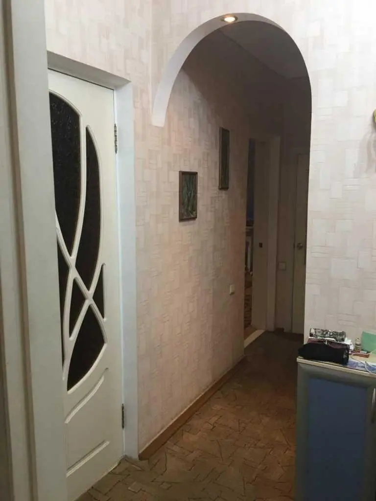 Квартира · 3 кімнати — Центр