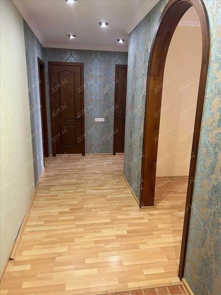 Квартира · 3 кімнати