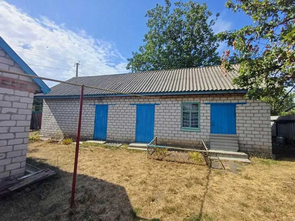 Будинок — Карлівка