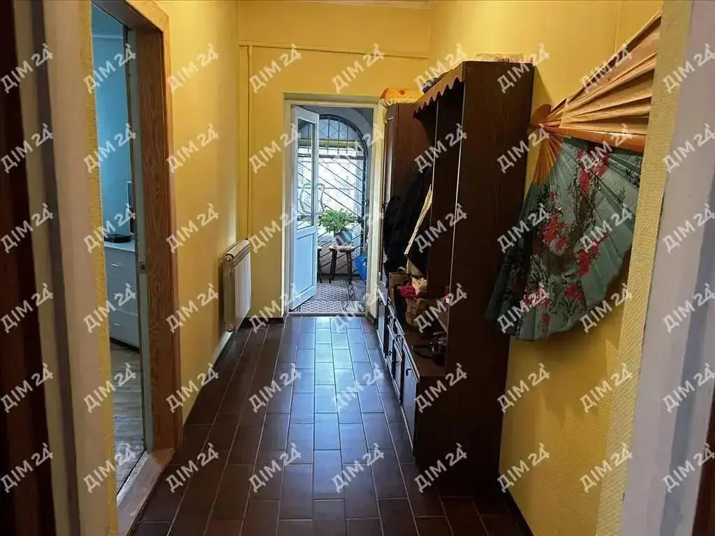 Будинок — Коломацьке