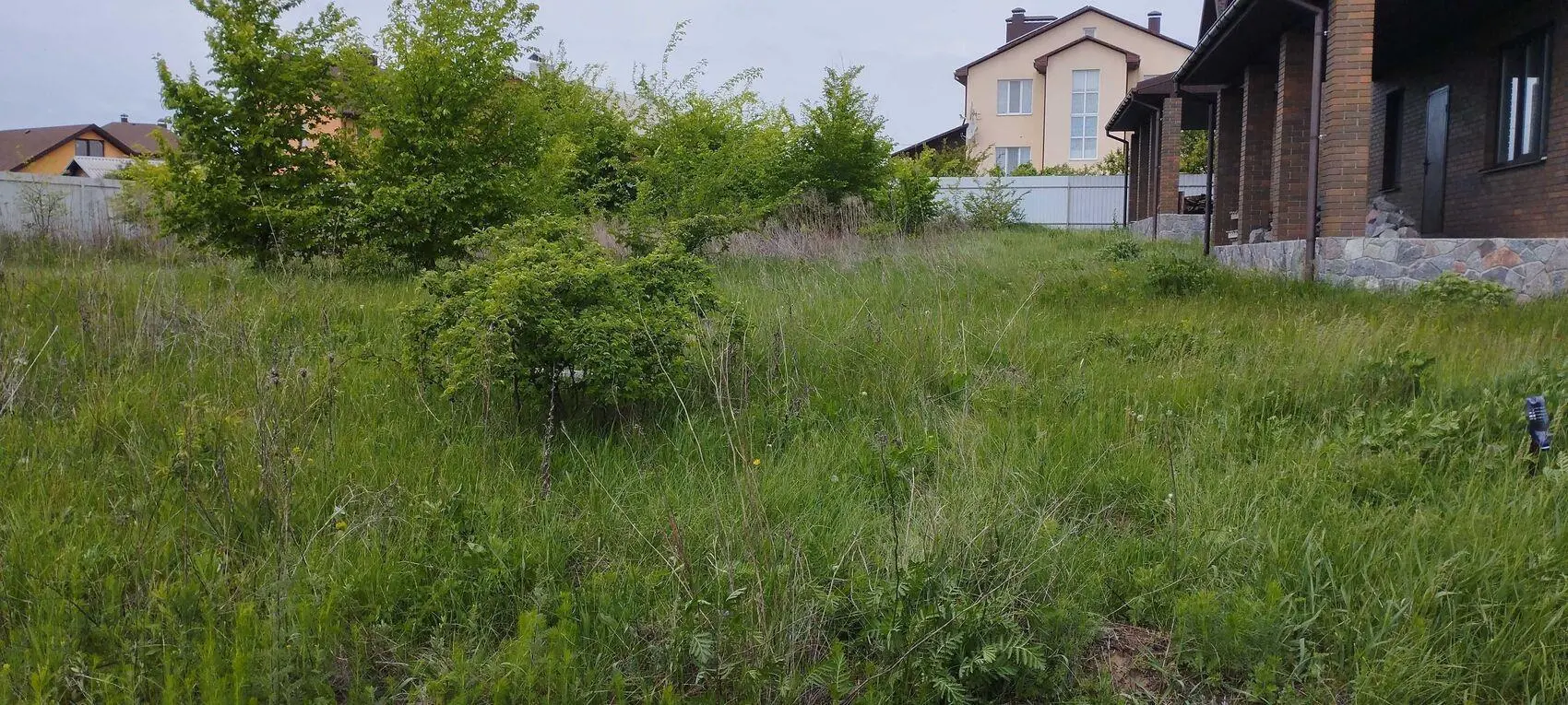 Ділянка — Яр
