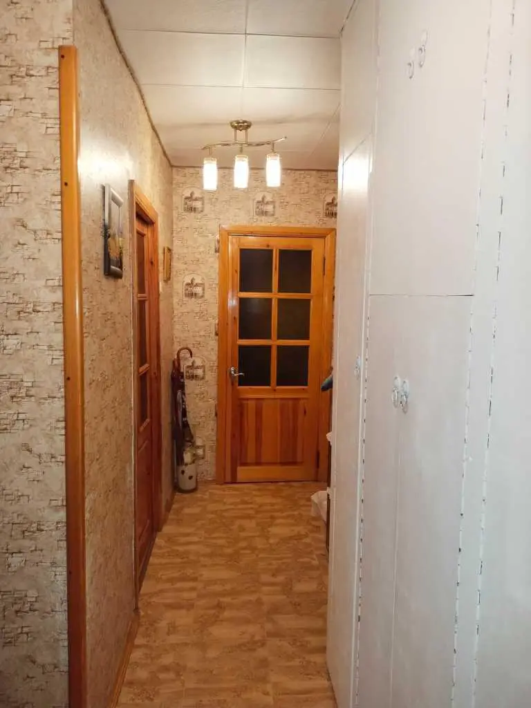 Квартира · 3 кімнати — Центр