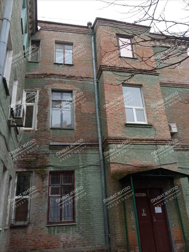 Квартира · 2 кімнати — Центр