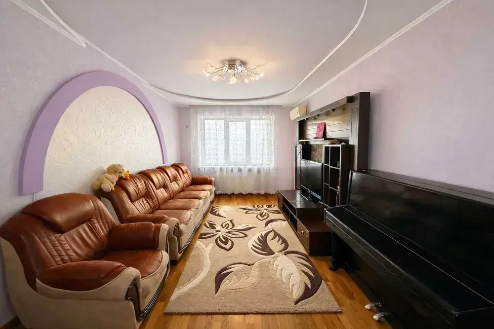 Квартира · 3 кімнати