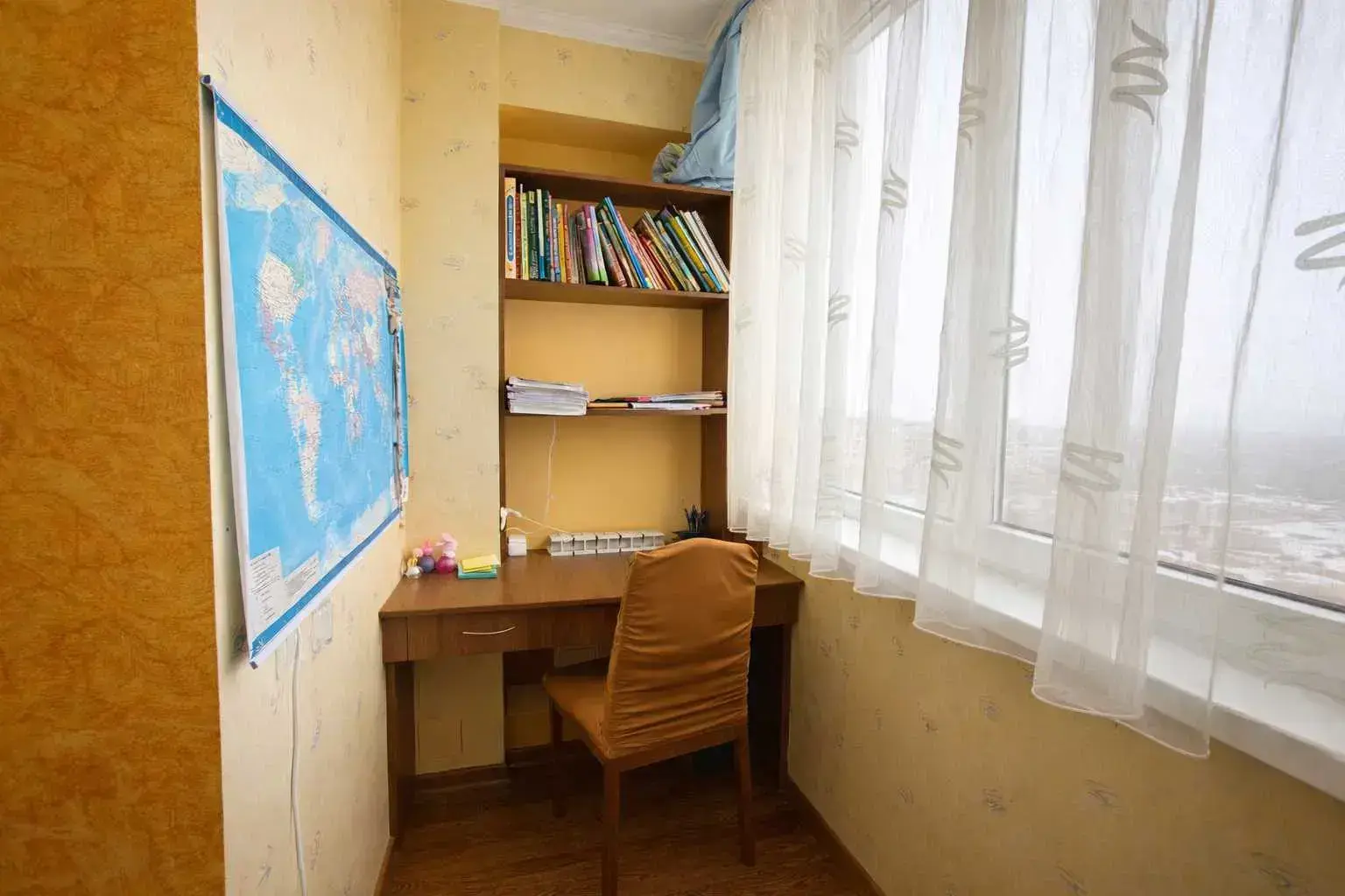 Квартира · 3 кімнати — Огнівка