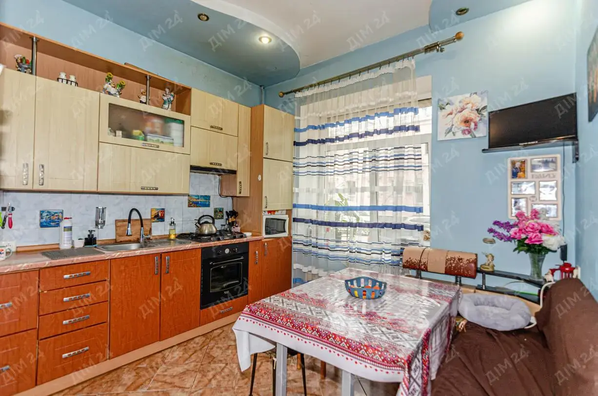 Квартира · 3 кімнати