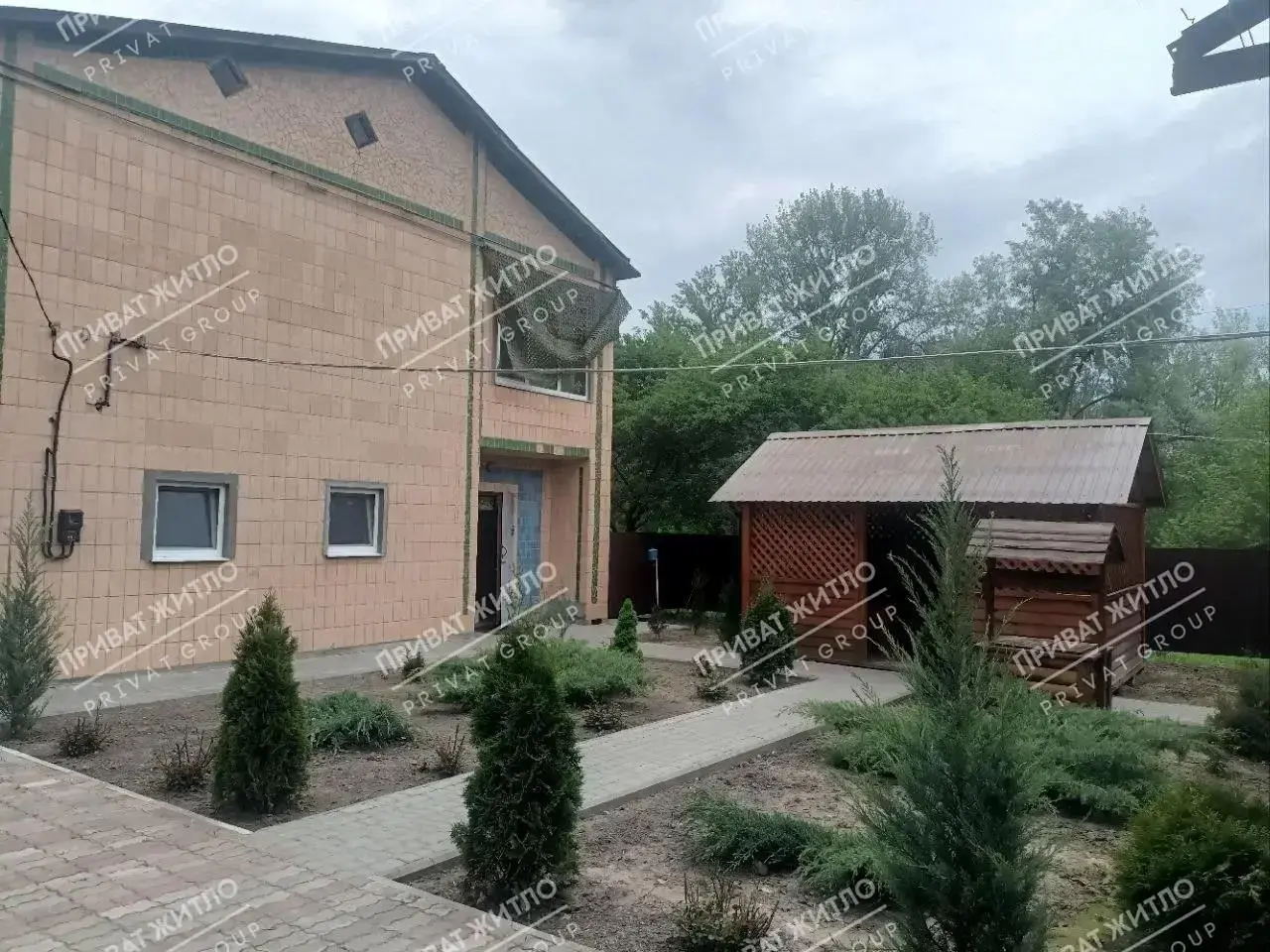 Будинок — .Миргородський р-н