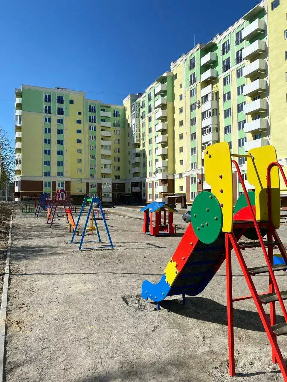 Квартира · 3 кімнати — Сади 2
