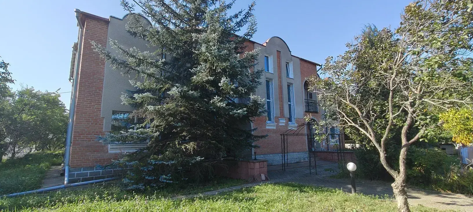 Будинок — Розсошенці