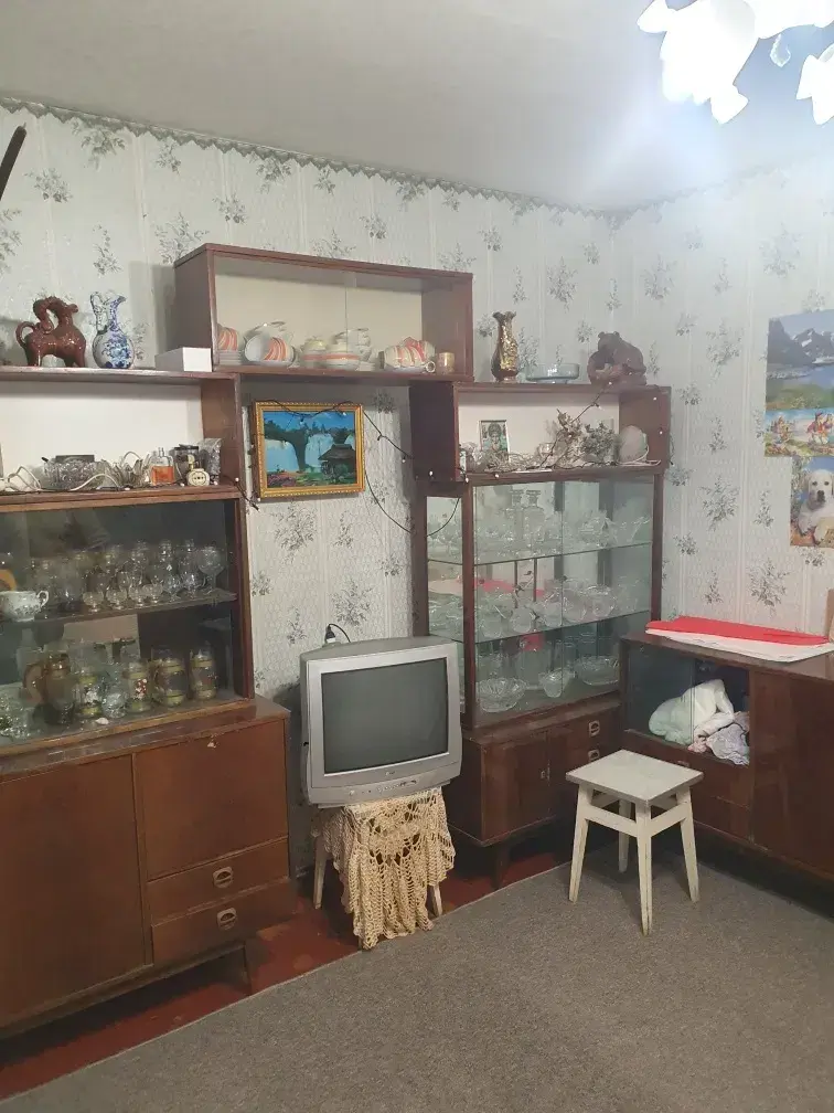 Квартира · 3 кімнати — Розсошенці