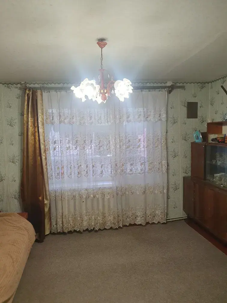 Квартира · 3 кімнати — Розсошенці