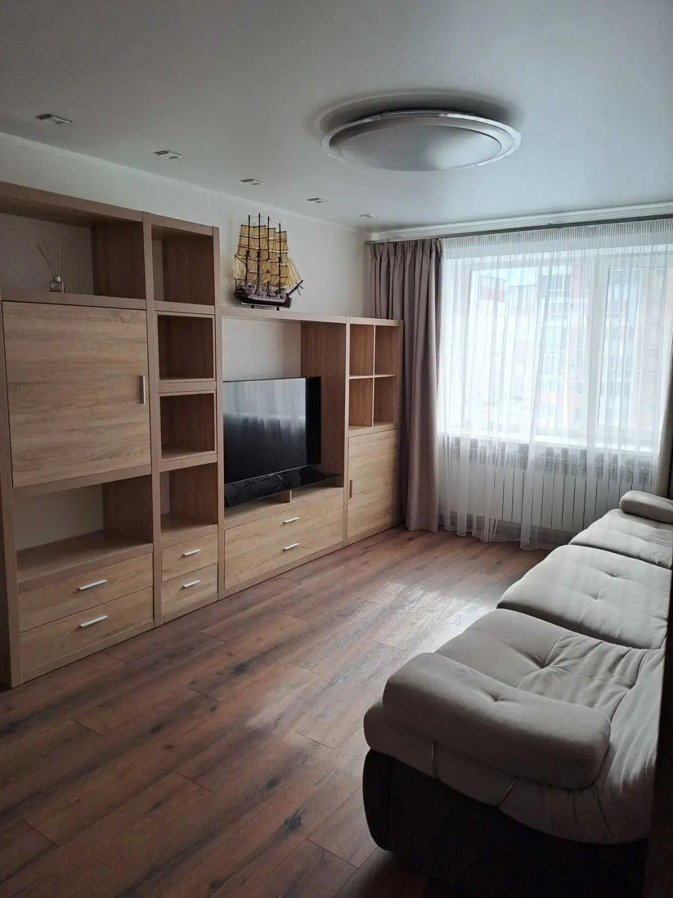 Квартира · 1 кімната — Поділ