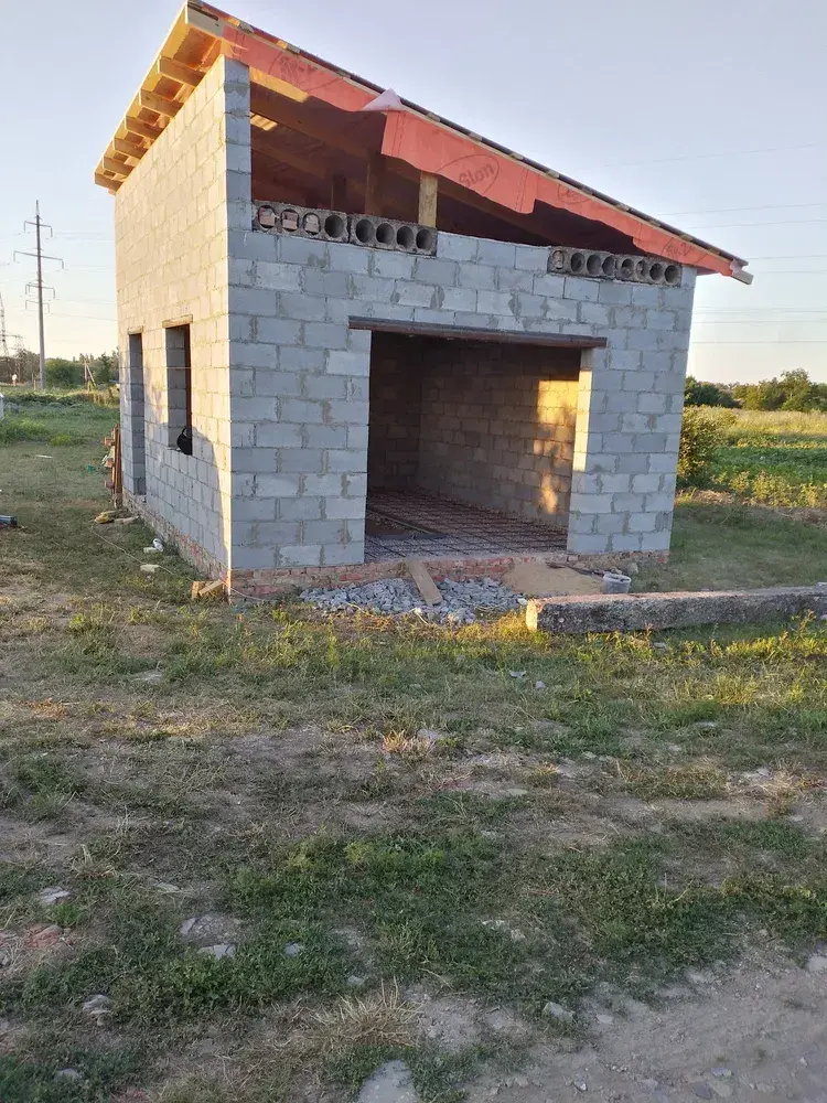Ділянка — Супрунівка