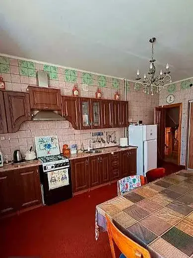 Будинок — Вакуленці