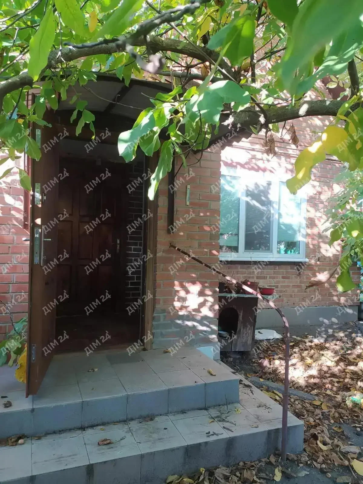 Будинок — Вакуленці