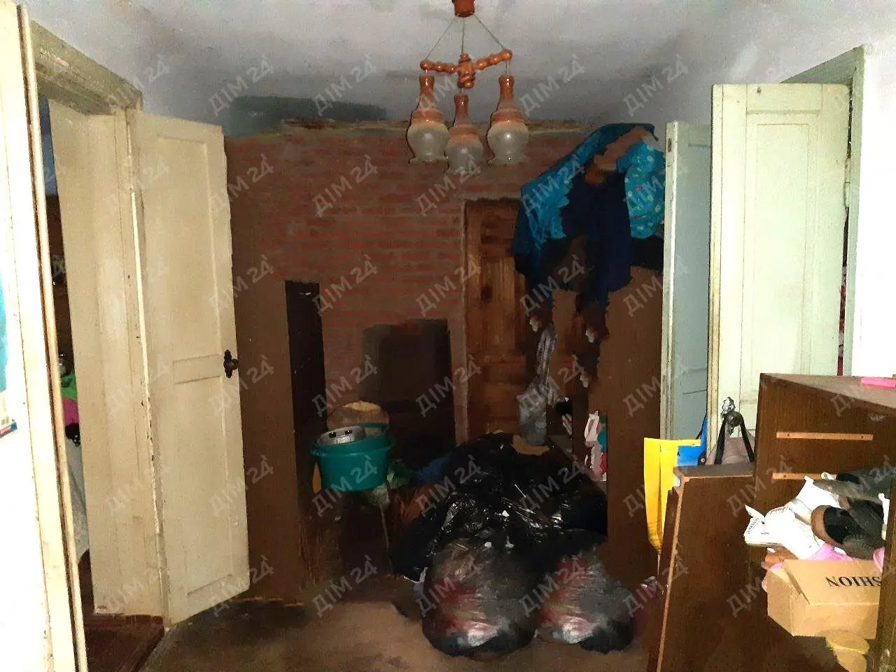 Будинок — Поділ