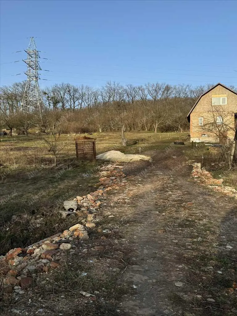 Ділянка — Поділ