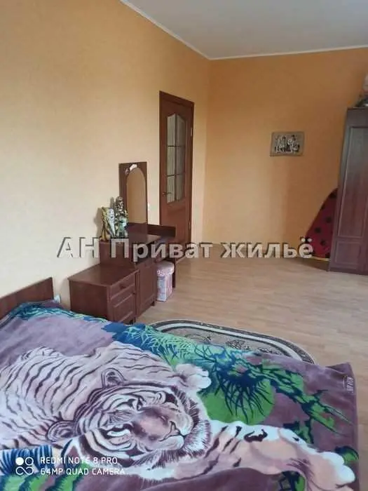 Будинок в Мильцях з гаражем для вантажного авто