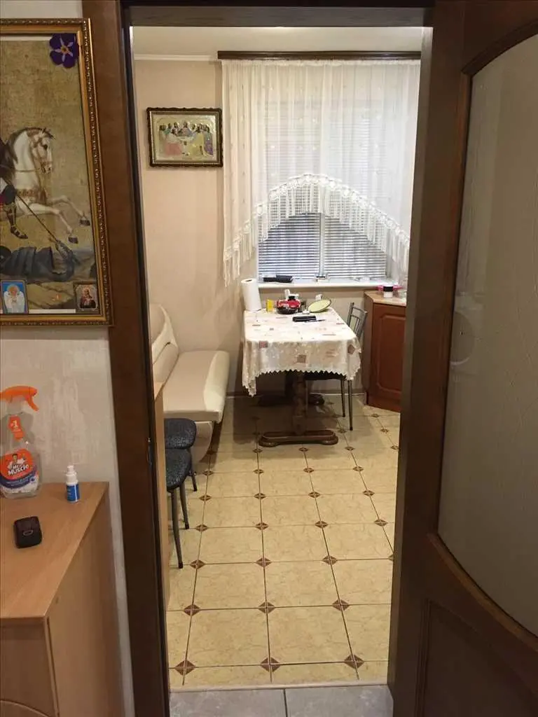 У продажу будинок в районі стадіону Ворскла