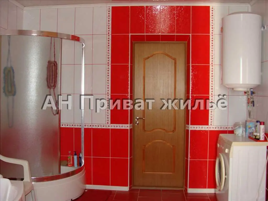 Капітальний будинок у Яру!