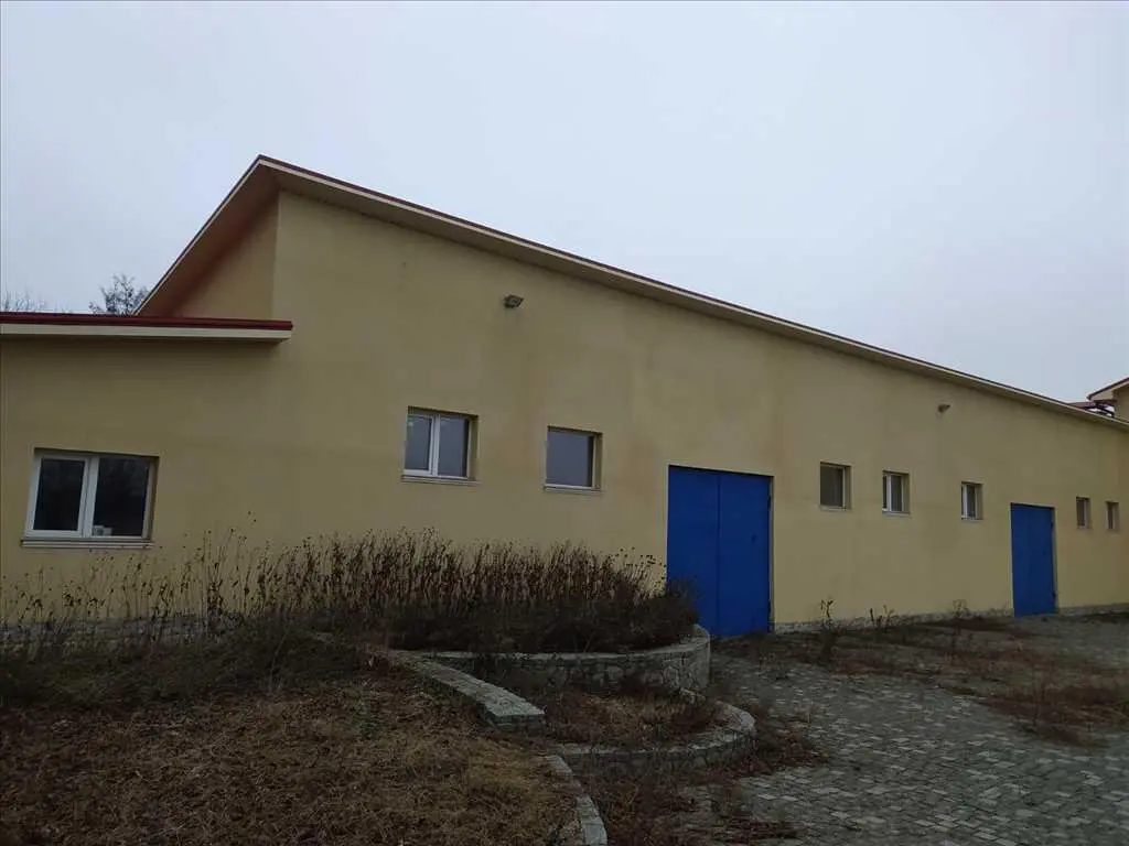 Пропозиція комерційної нерухомості на Половках!