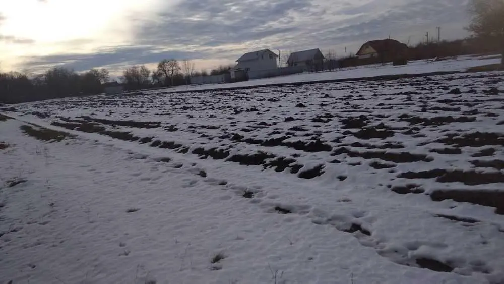 Земельна ділянка в Івашках