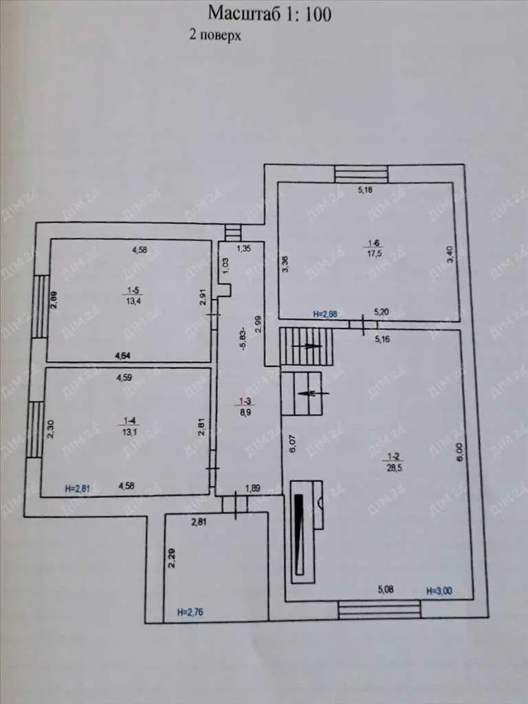 Будинок з виходом до ставка