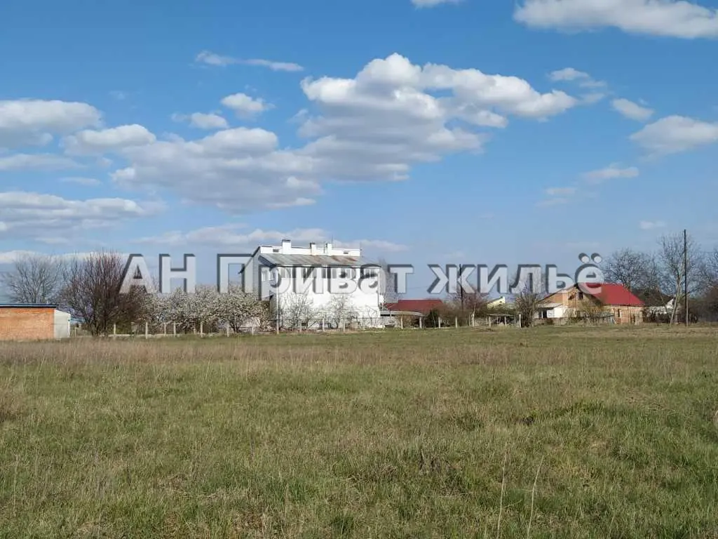 Рівна ділянка під будівництво в Супрунівці