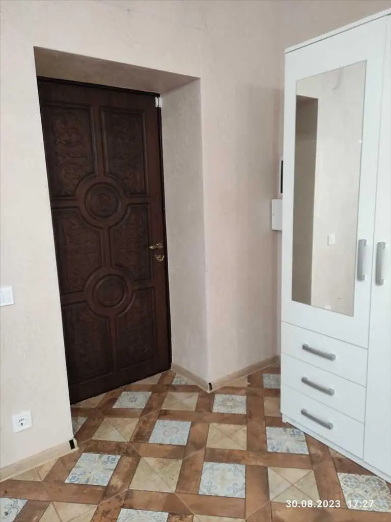 Новий цегляний будинок у Кротенках