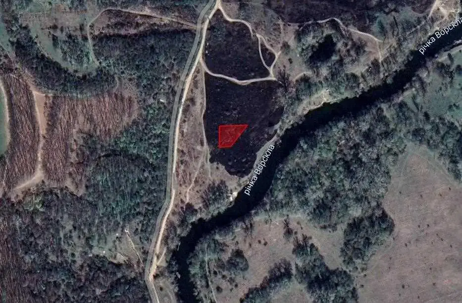 Земельна ділянка у Нижніх Млинах.