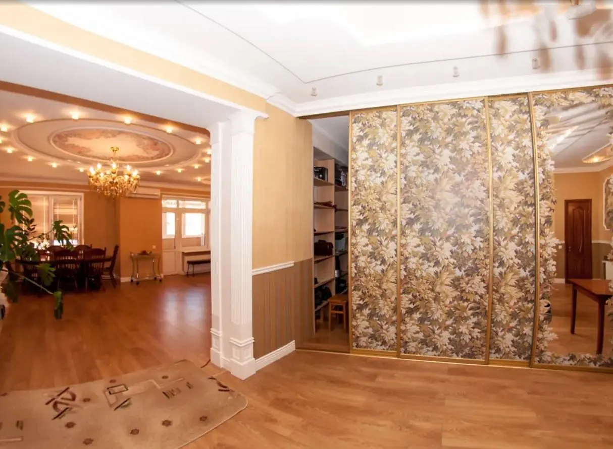 Полтава, 3x кімнатна квартира VIP-класу