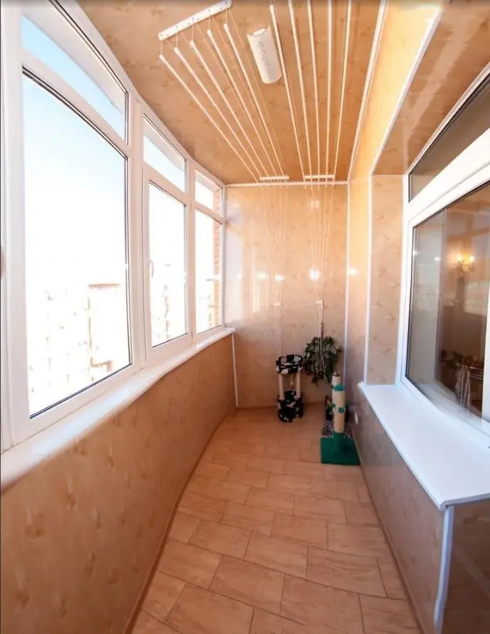 Полтава, 3x кімнатна квартира VIP-класу