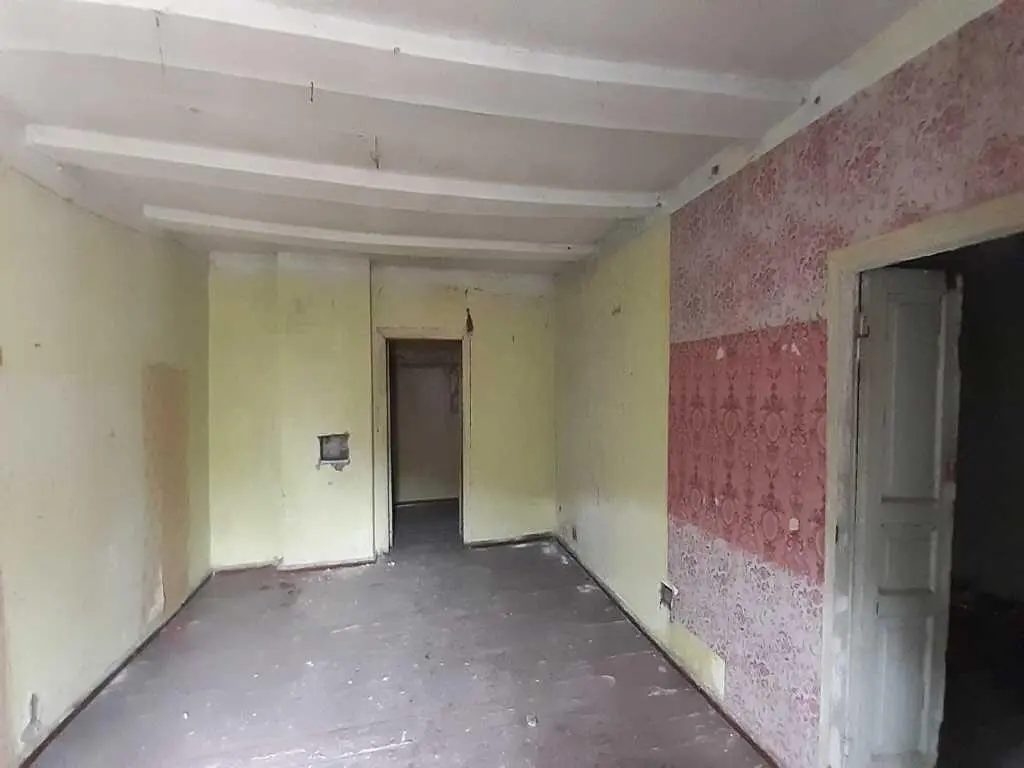 Частина будинку у центрі Полтави.